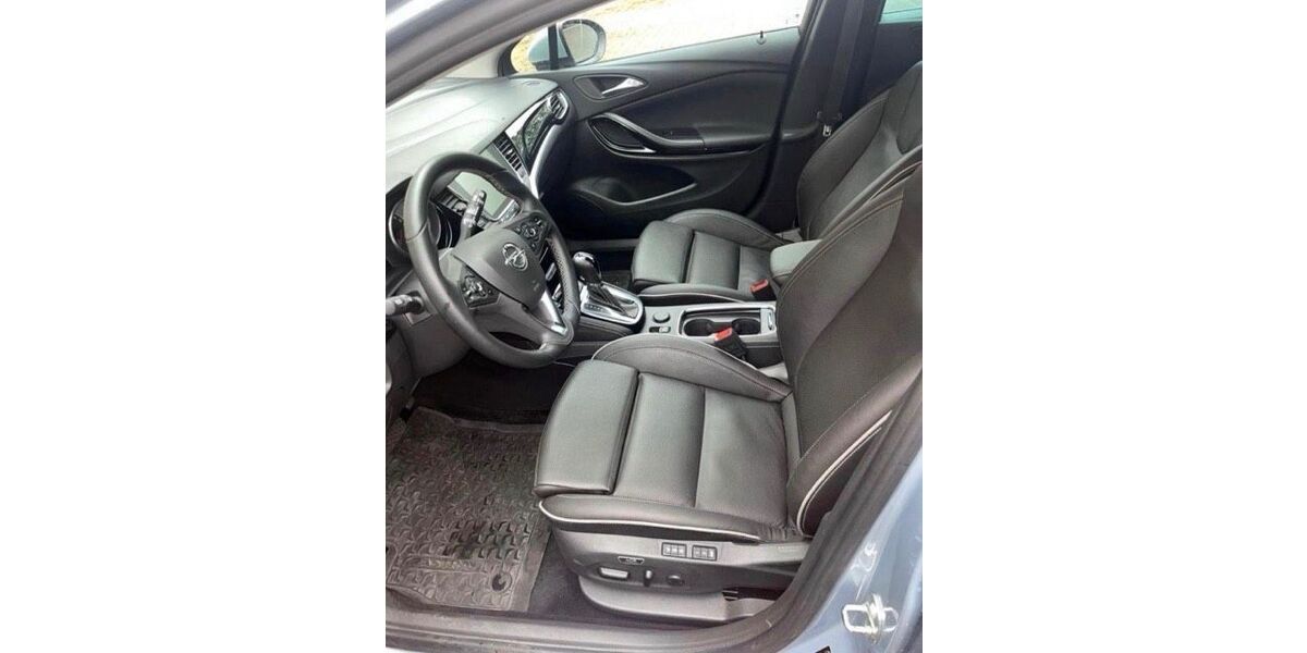 Opel Astra 13.000 km 15.000 &euro; Stuttgart 70435