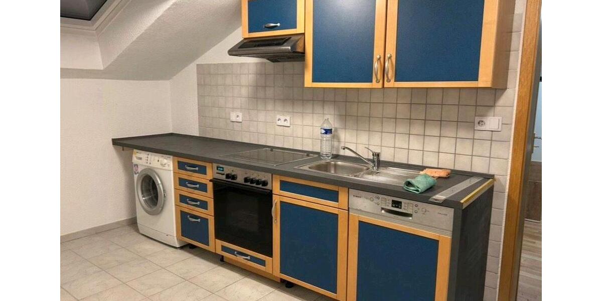 Dachgeschoßwohnung Reichenbach an der Fils - 2.5 Zimmer, 50 m&sup2;, 650&euro; | Angebot:25993636