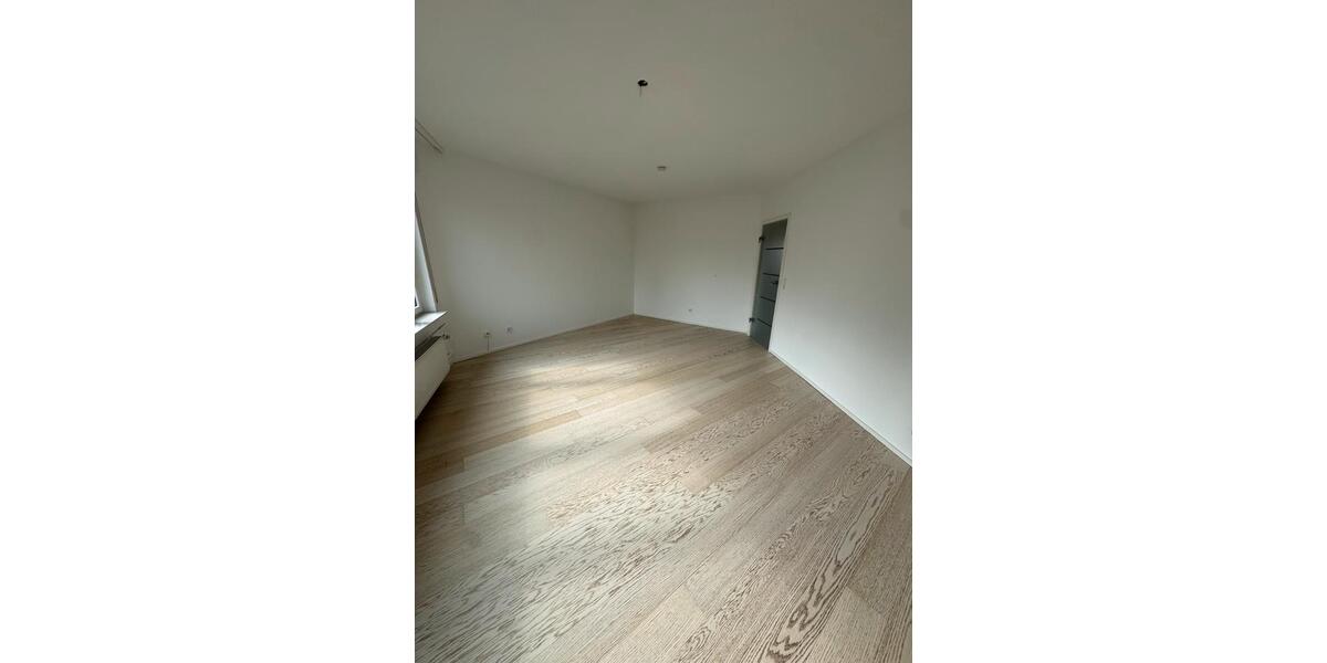 Etagenwohnung Stuttgart Mühlhausen - 3 Zimmer, 71 m&sup2;, 1.100&euro; | Angebot:25851439