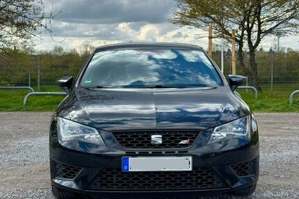 Seat Leon 172.000 km 13.899 &euro; Flein 74223