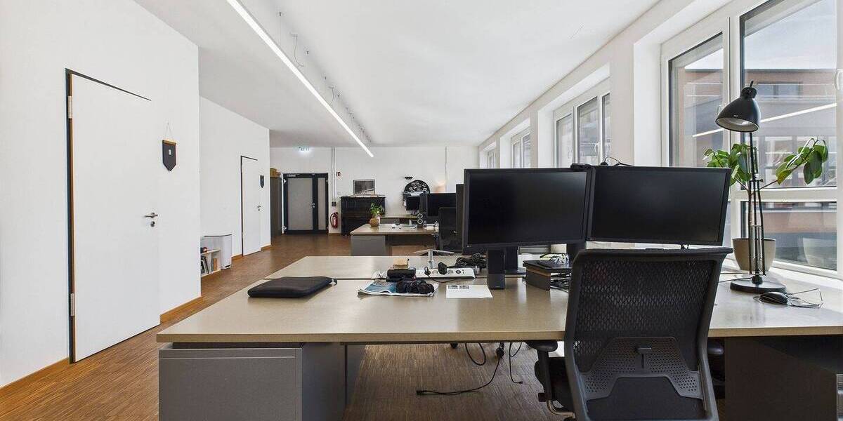 Gewerbeobjekt Stuttgart Feuerbach - 9.266&euro; | Angebot:25815498