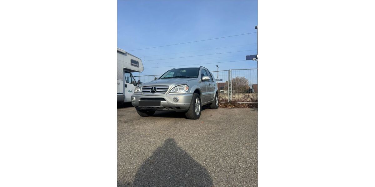Mercedes-Benz ML 55 AMG 142.000 km 16.200 &euro; Weinstadt 71384