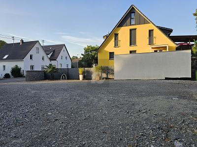 VIELSEITIGER RAUM FÜR LEBEN UND ARBEIT IN TOP-LAGE - Grundstück Steinheim an der Murr | Angebot:27199269
