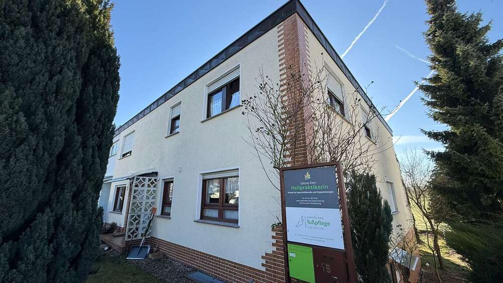 Einfamilienhaus Kornwestheim - 11 Zimmer, 297 m&sup2;, 1.195.000&euro; | Angebot:25988096