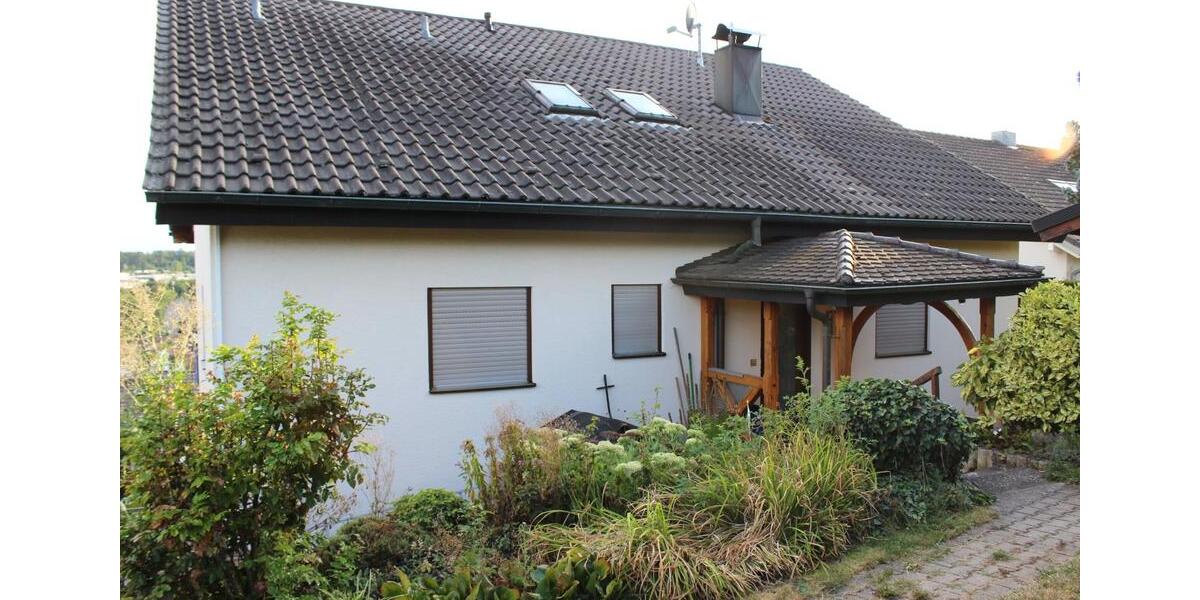 Einfamilienhaus Friolzheim - 11 Zimmer, 236 m&sup2;, 689.000&euro; | Angebot:25294245