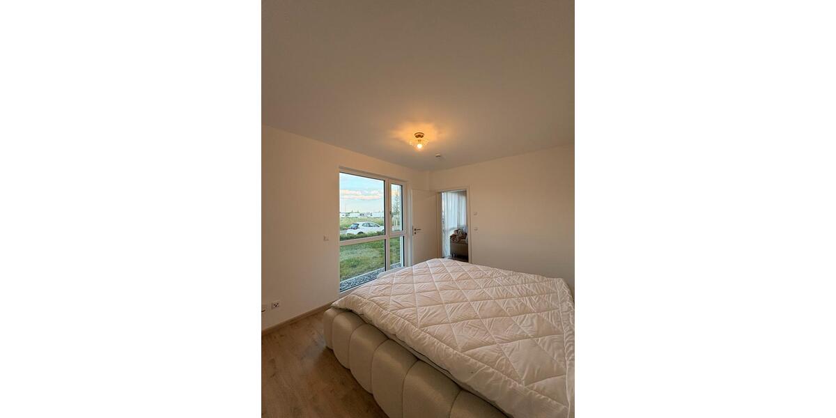 Erdgeschoßwohnung Bönnigheim - 3 Zimmer, 72 m&sup2;, 1.360&euro; | Angebot:27568227