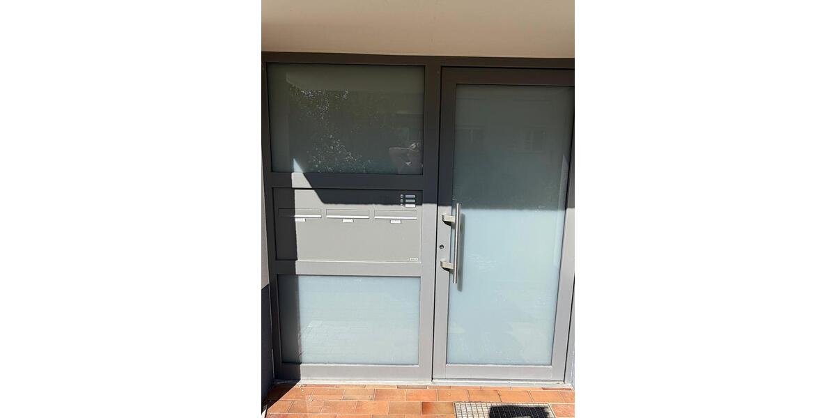 Etagenwohnung Schorndorf - 3.5 Zimmer, 75 m&sup2;, 1.075&euro; | Angebot:27545299