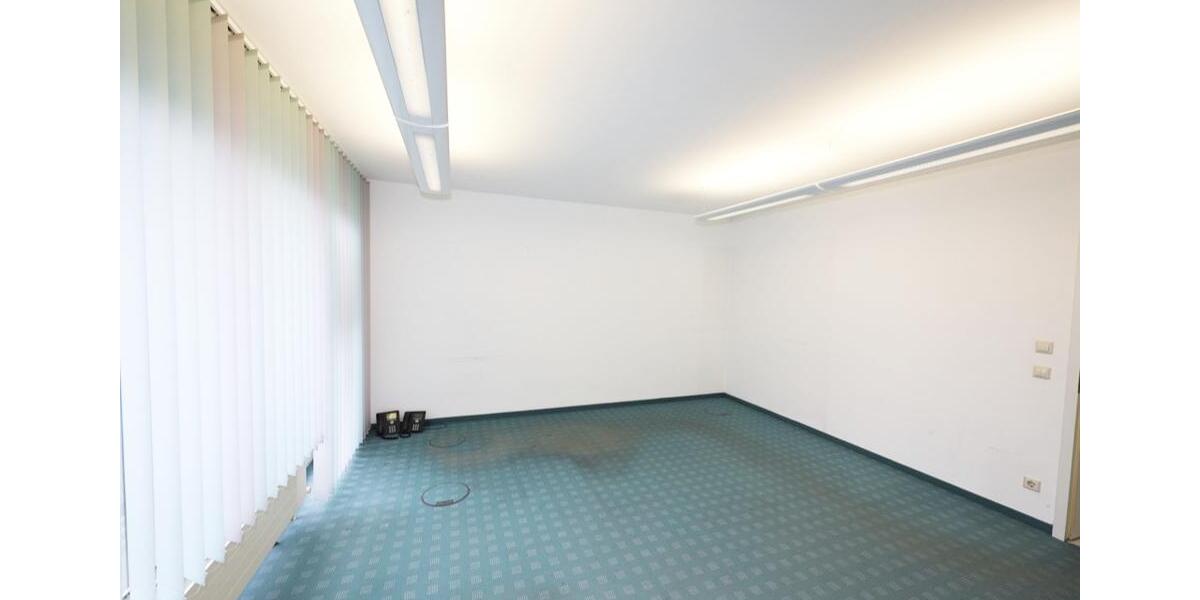 Gewerbeobjekt Freiberg am Neckar - 1.176&euro; | Angebot:25085551