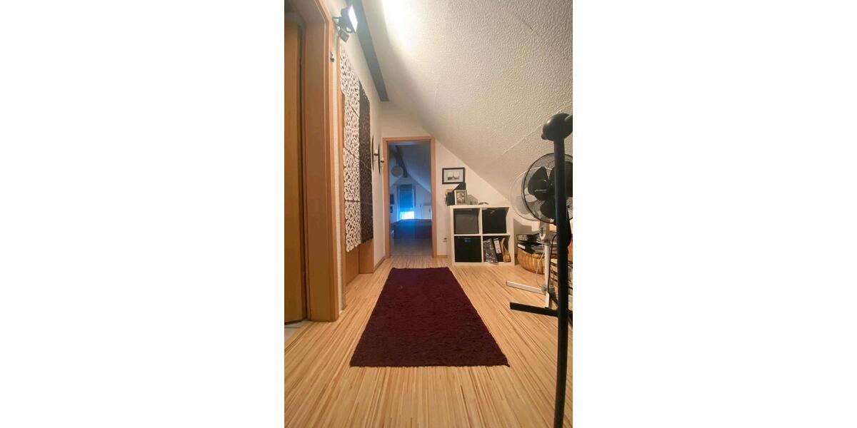 Etagenwohnung Hemmingen - 4.5 Zimmer, 115 m&sup2;, 1.450&euro; | Angebot:24638364