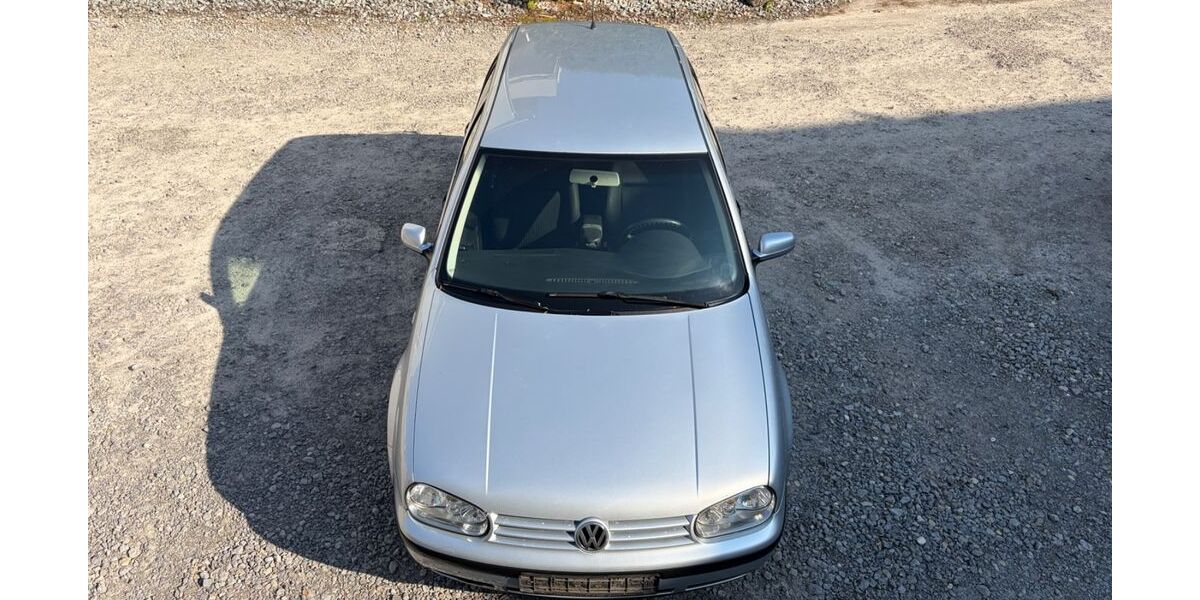 VW Golf 266.386 km 990 &euro; Böblingen 71032