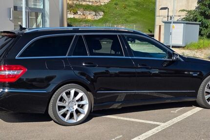 Mercedes-Benz E 200 405.000 km 5.450 &euro; Waiblingen 71336