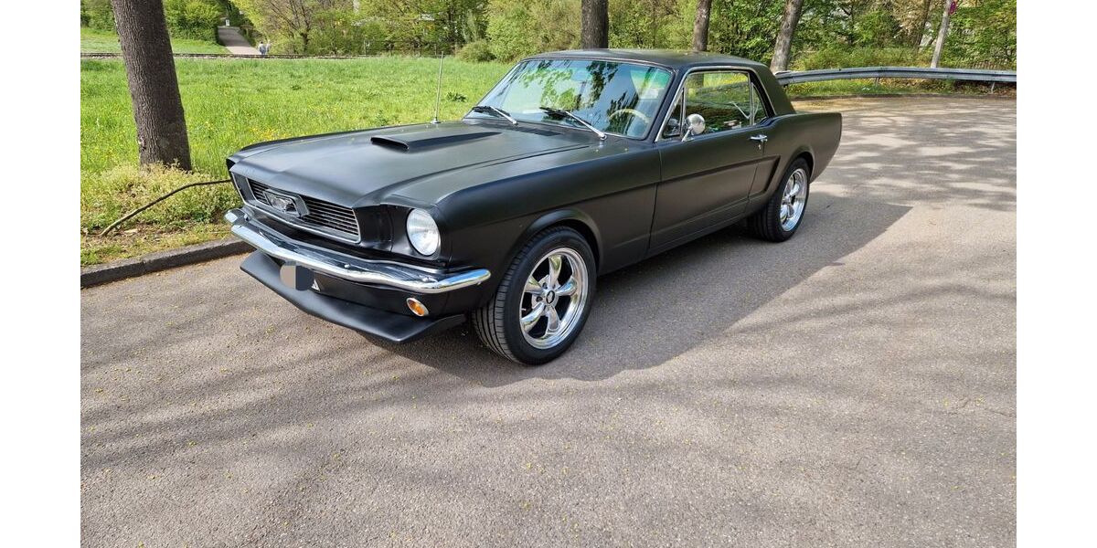 Ford Mustang 20.000 km 27.000 &euro; Ludwigsburg 71634