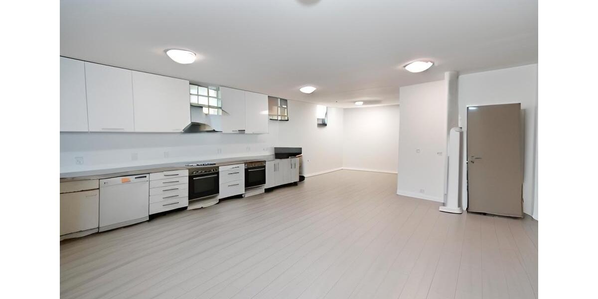 Gewerbeobjekt Stuttgart Feuerbach - 1.750.000&euro; | Angebot:22642956