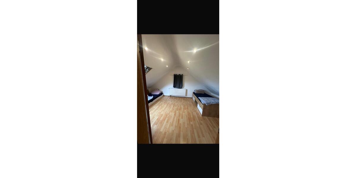 Maisonettenwohnung Berglen - 4 Zimmer, 90 m&sup2;, 1.100&euro; | Angebot:26325785