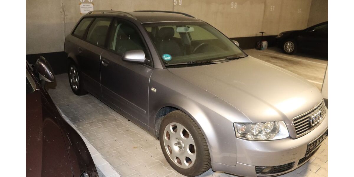 Audi A4 166.315 km 2.000 &euro; Esslingen 73733