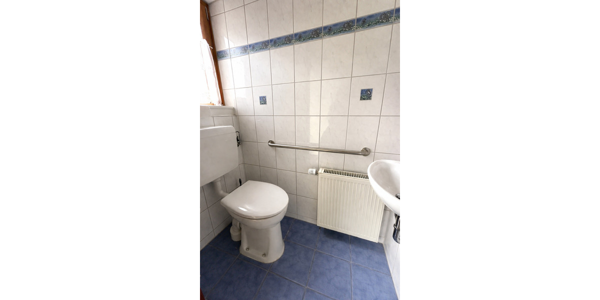 Mehrfamilienhaus, Wohnhaus Wolfschlugen - 5 Zimmer, 100 m&sup2;, 485.000&euro; | Angebot:25694262