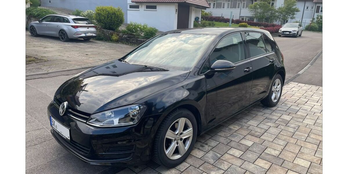 VW Golf 152.981 km 9.000 &euro; Aspach 71546