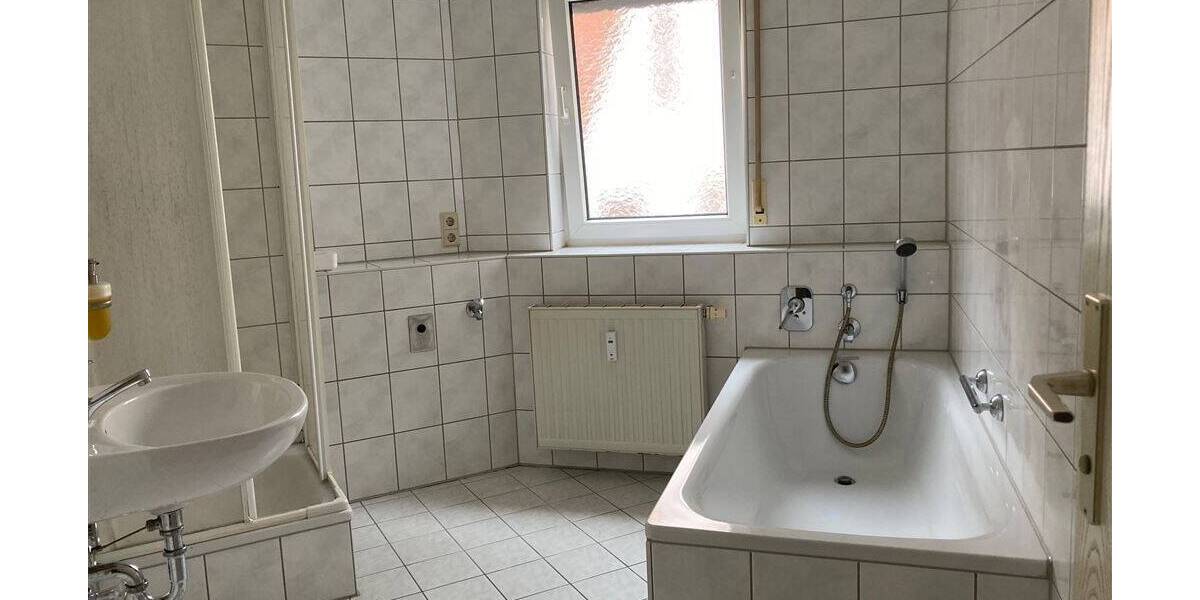 Etagenwohnung Weil der Stadt - 3 Zimmer, 75 m&sup2;, 274.000&euro; | Angebot:25667355
