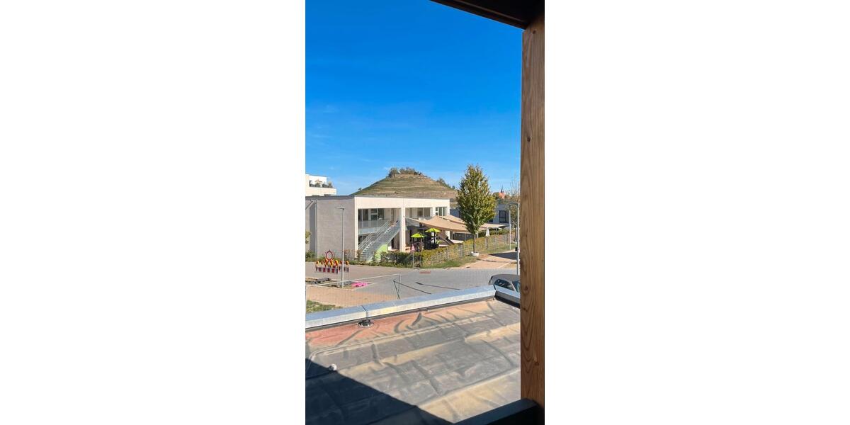 Hochparterre Weinsberg - 6 Zimmer, 160 m&sup2;, 2.400&euro; | Angebot:27571725