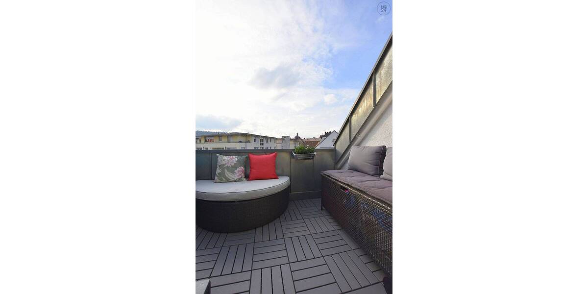 Etagenwohnung Stuttgart Untertürkheim - 2 Zimmer, 70 m&sup2;, 1.390&euro; | Angebot:26627287