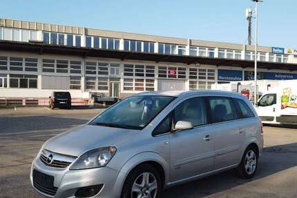 Opel Zafira 225.200 km 2.200 &euro; Stuttgart 70437