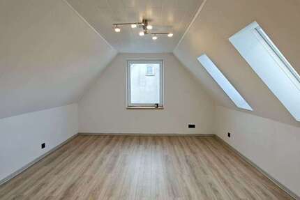 Wohnung Tiefenbronn - 2.5 Zimmer, 56 m&sup2;, 800&euro; | Angebot:25406496