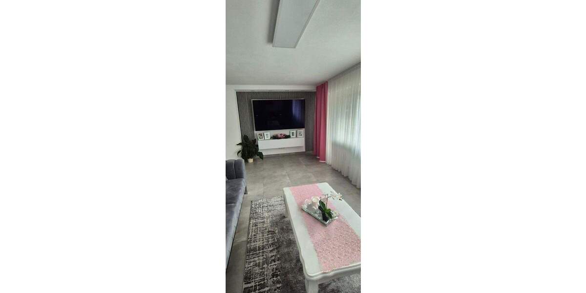 Etagenwohnung Wernau (Neckar) - 4 Zimmer, 103 m&sup2;, 380.000&euro; | Angebot:25804045