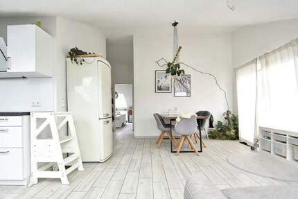 Wohnung Stuttgart-Plieningen Plieningen - 3 Zimmer, 71 m&sup2;, 1.450&euro; | Angebot:25657414