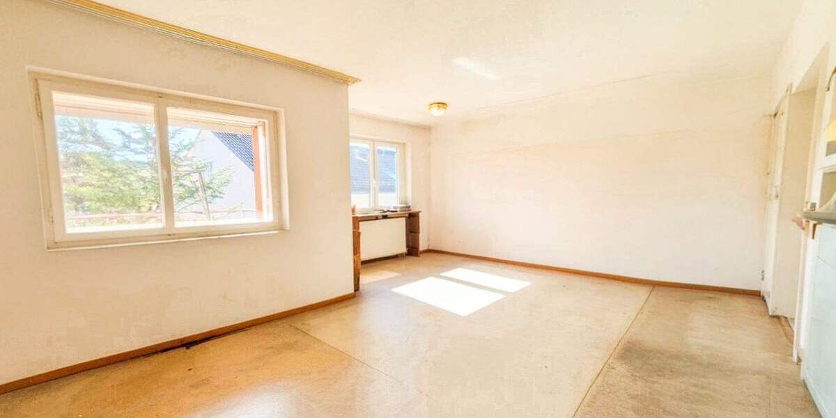 Doppelhaushälfte Ludwigsburg Eglosheim - 8 Zimmer, 168 m&sup2;, 499.500&euro; | Angebot:25749261