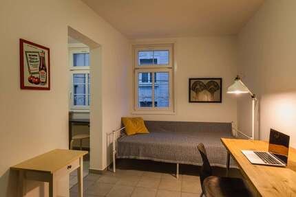 Zimmer Stuttgart Stuttgart-Mitte - 1 Zimmer, 890&euro; | Angebot:27575517