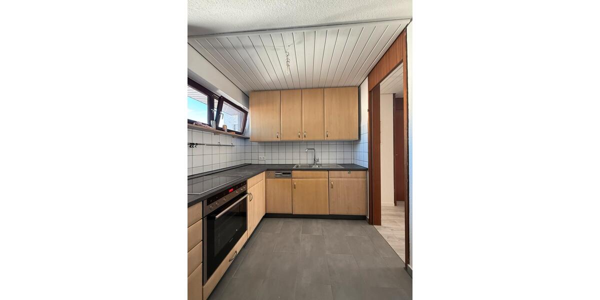 Dachgeschoßwohnung Ostfildern - 2.5 Zimmer, 60 m&sup2;, 950&euro; | Angebot:27550291