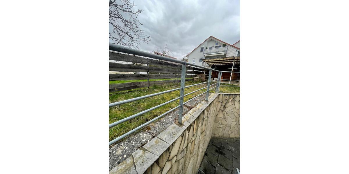 Etagenwohnung Neuhausen auf den Fildern - 1 Zimmer, 40 m&sup2;, 640&euro; | Angebot:25660039