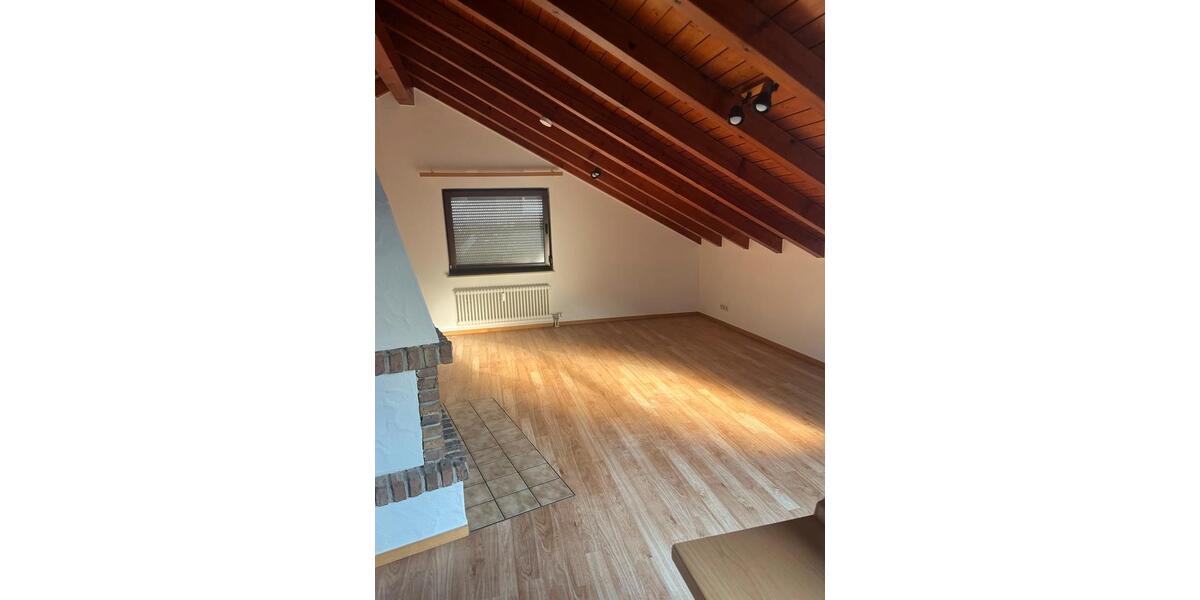 Dachgeschoßwohnung Leinfelden-Echterdingen Echterdingen - 2 Zimmer, 55 m&sup2;, 1.000&euro; | Angebot:27569378