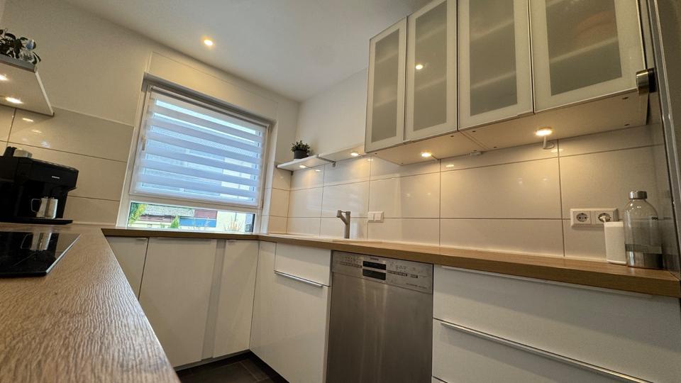 Hochparterre Böblingen - 3 Zimmer, 1.800&euro; | Angebot:23103180