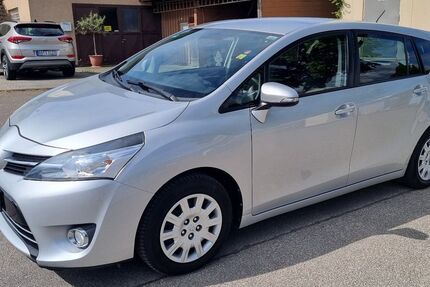 Toyota Verso 177.850 km 10.999 &euro; Leonberg Gebersheim 71229