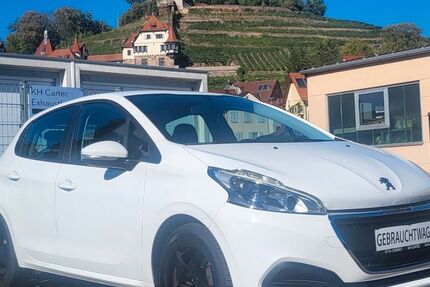 Peugeot 208 121.877 km 4.800 &euro; Beilstein 71717