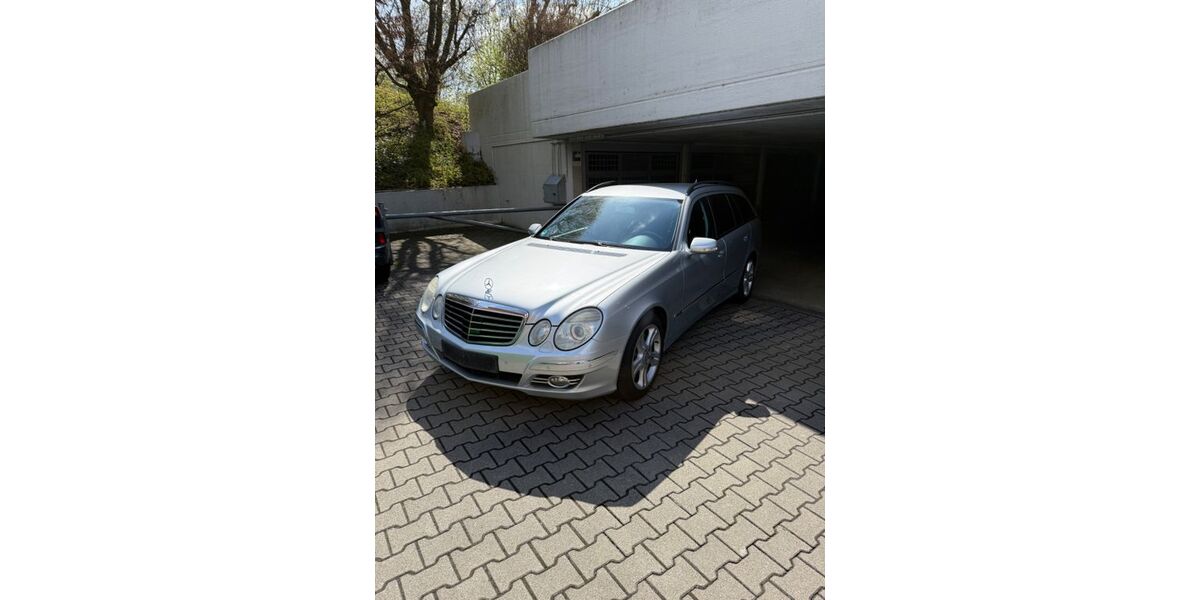 Mercedes-Benz E 350 237.150 km 9.200 &euro; Remseck am Neckar 71686