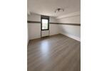 Doppelhaushälfte Sachsenheim - 5 Zimmer, 123 m&sup2;, 400.000&euro; | Angebot:27158344