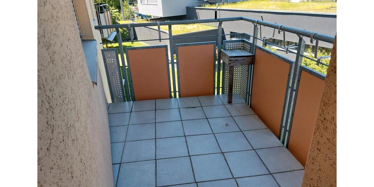 Etagenwohnung Esslingen am Neckar Pliensauvorstadt - 3 Zimmer, 57 m&sup2;, 229.000&euro; | Angebot:26907655