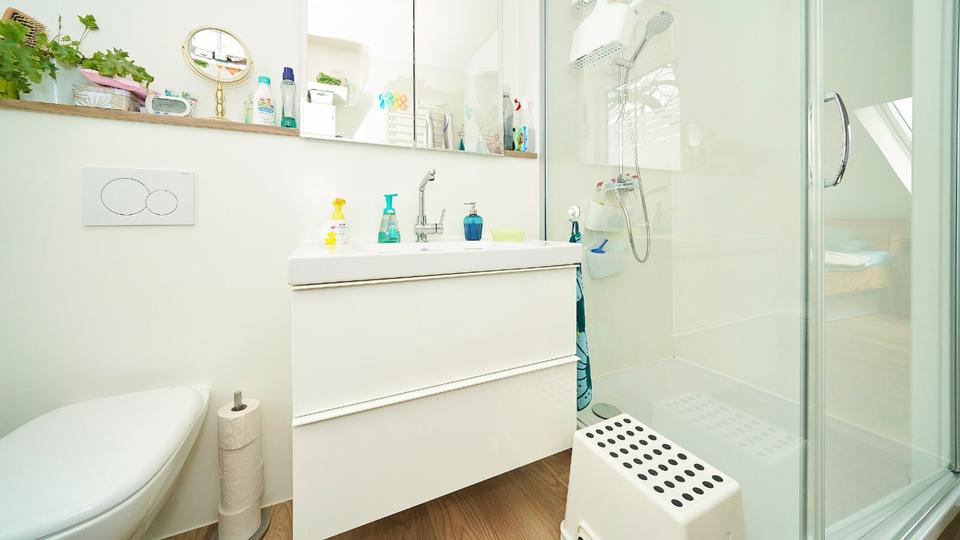 Dachgeschoßwohnung Leutenbach - 2.5 Zimmer, 68 m&sup2;, 1.080&euro; | Angebot:25792721