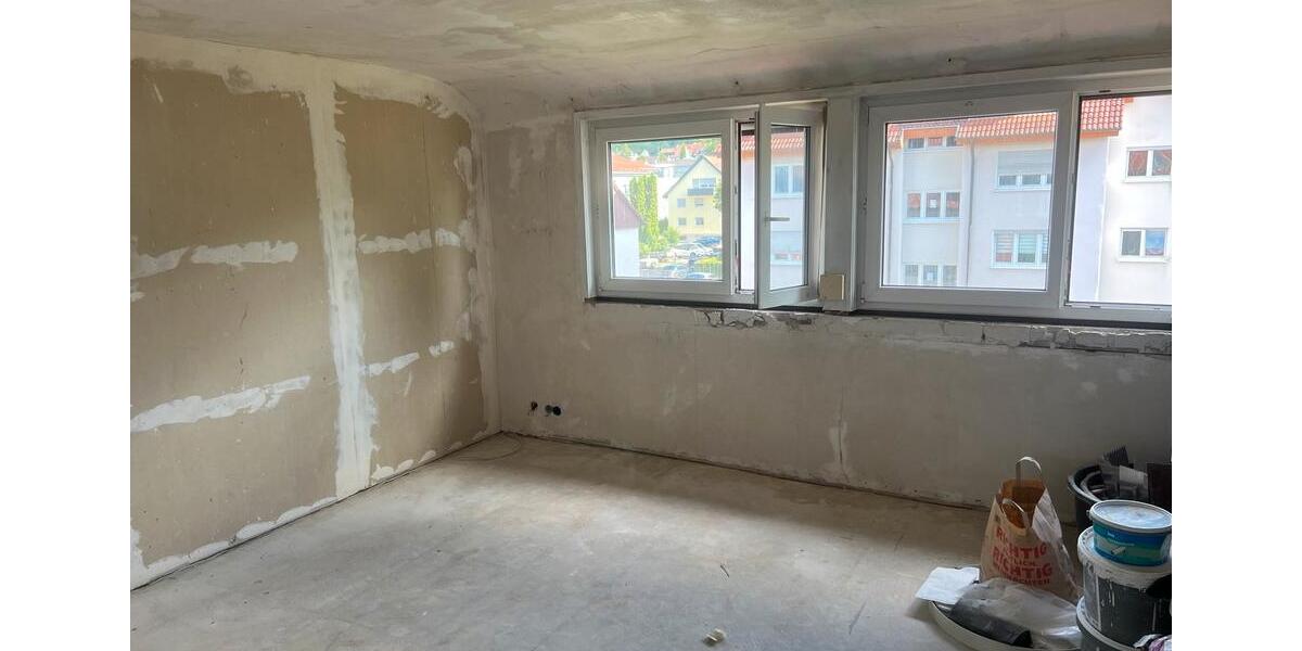 Dachgeschoßwohnung Schorndorf - 3 Zimmer, 66 m&sup2;, 225.000&euro; | Angebot:27230210