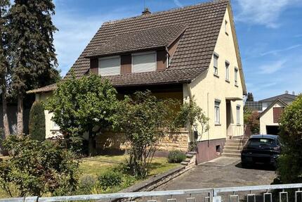 Haus Sachsenheim - 7 Zimmer, 140 m&sup2;, 440.000&euro; | Angebot:26444620
