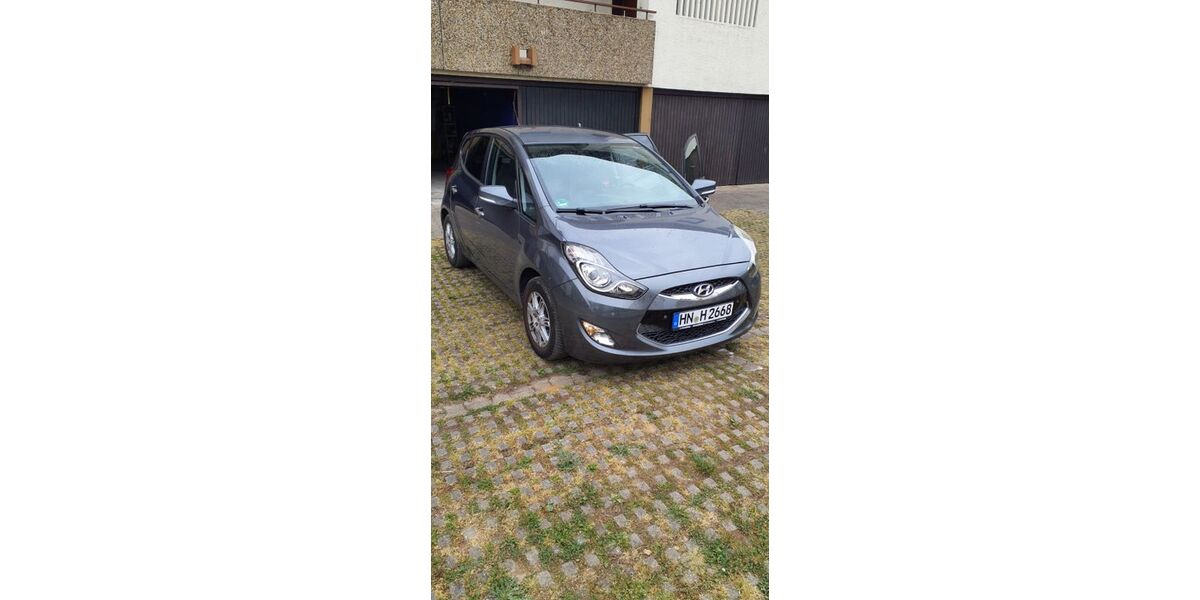 Hyundai ix20 111.369 km 5.600 &euro; Heilbronn 74080
