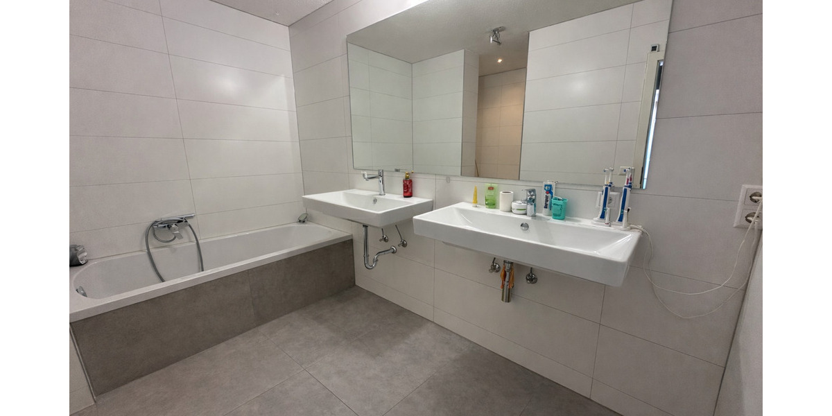 Etagenwohnung Filderstadt Bernhausen - 4 Zimmer, 106 m&sup2;, 1.430&euro; | Angebot:25737707