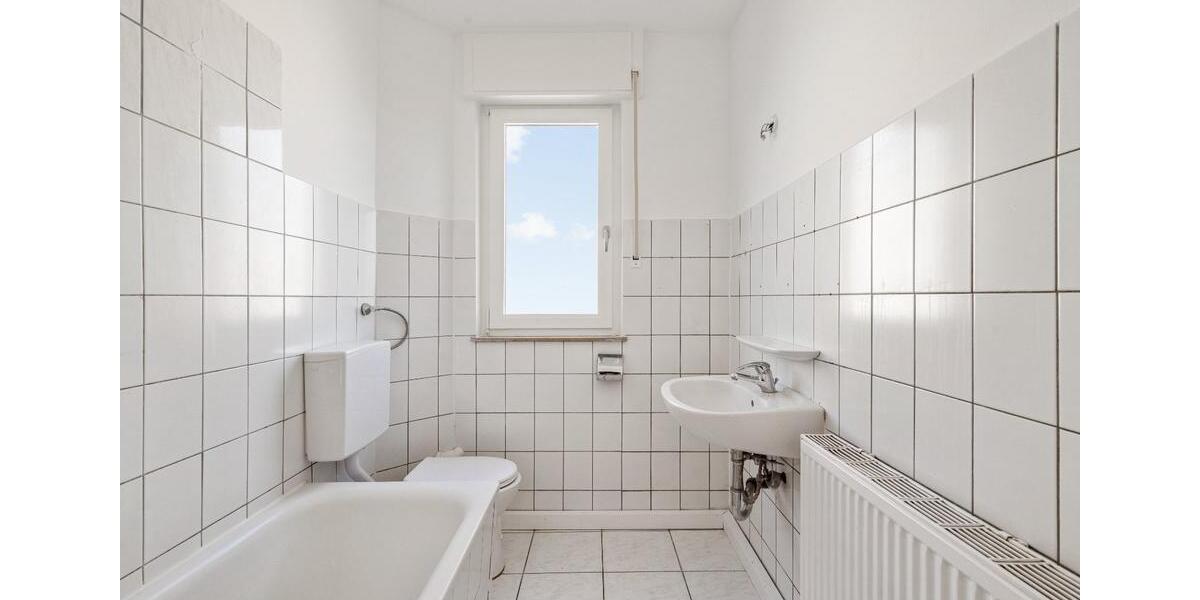 Dachgeschoßwohnung Heilbronn - 4 Zimmer, 89 m&sup2;, 1.160&euro; | Angebot:25883442