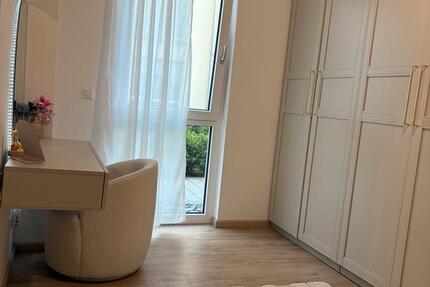 Wohnung Bönnigheim - 3 Zimmer, 72 m&sup2;, 1.360&euro; | Angebot:27568227