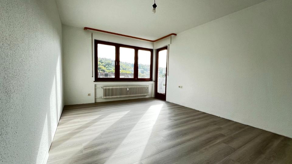 Etagenwohnung Esslingen am Neckar Hegensberg - 3.5 Zimmer, 96 m&sup2;, 1.120&euro; | Angebot:27595882