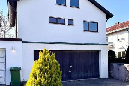 Haus Stuttgart Bad Cannstatt - 7 Zimmer, 228 m&sup2;, 1.350.000&euro; | Angebot:25797983