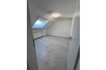 Dachgeschoßwohnung Schorndorf - 3 Zimmer, 61 m&sup2;, 198.000&euro; | Angebot:26957489