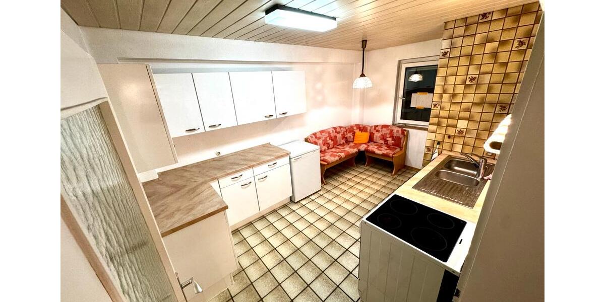 Doppelhaushälfte Böblingen - 4 Zimmer, 125 m&sup2;, 450.000&euro; | Angebot:24839417